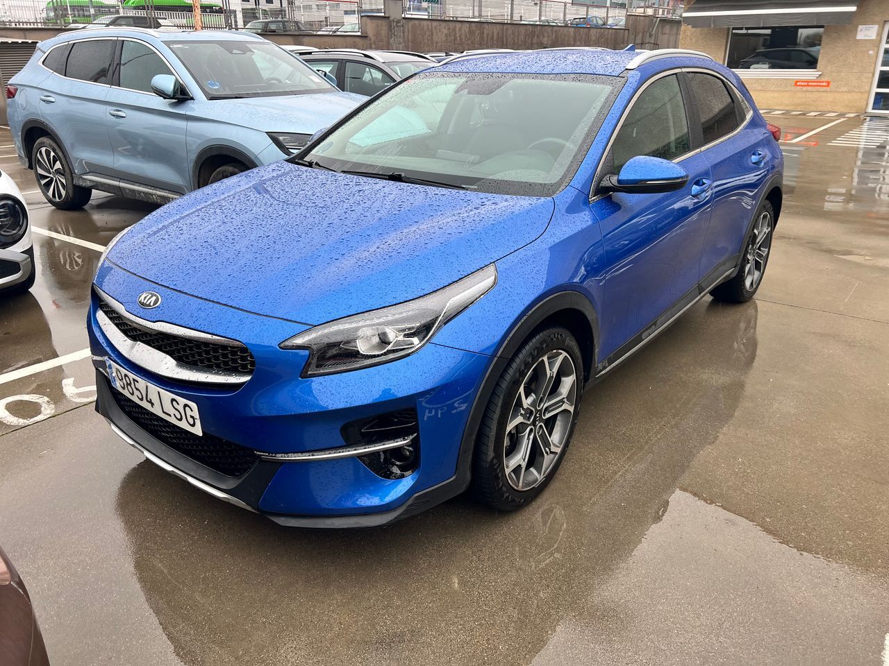 KIA XCeed (1.6 MHEV Tech 100kW (136CV) DCT) en Madrid