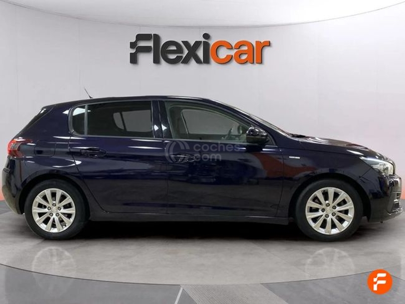 Foto del PEUGEOT 308 1.2 PureTech S&S Access 110