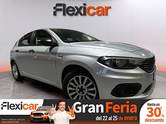 FIAT Tipo (1.3 Lounge 70kW (95CV) diesel Mjet 5p.) en Barcelona