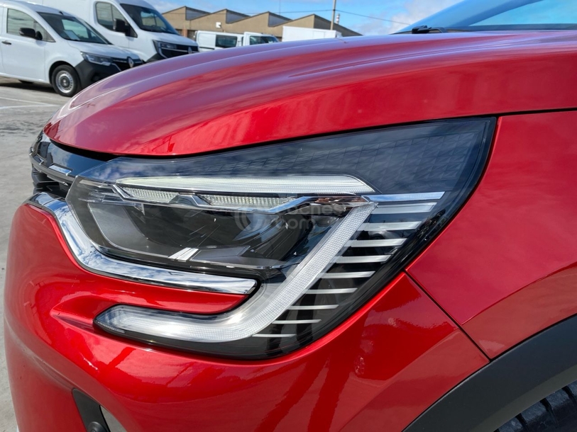 Foto del RENAULT Captur TCe GPF Micro Híbrido Fast Track 103kW