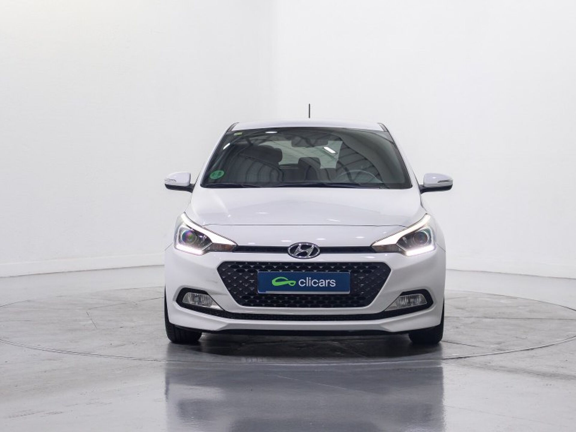 Imagen 2 de HYUNDAI i20