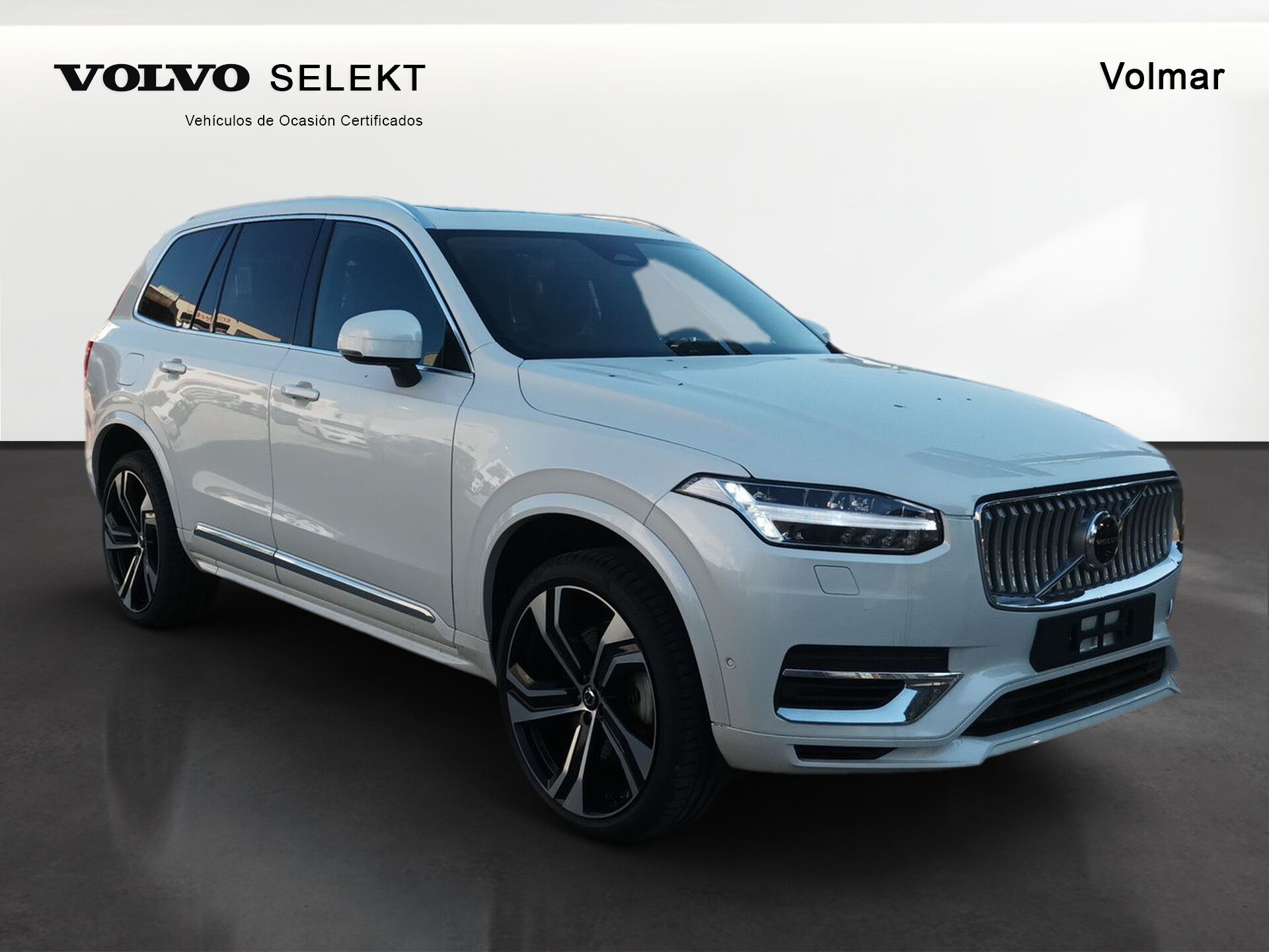 VOLVO XC90 (2.0 T8 PHEV ULTRA DARK RECHARGE AWD AT 455 5P 7 Plazas) en Barc