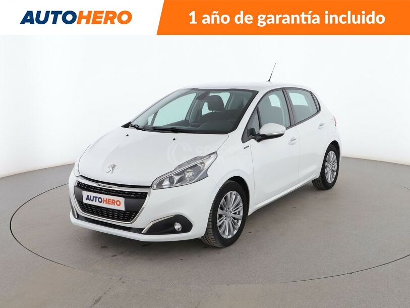 Foto del PEUGEOT 208 1.2 PureTech S&S Signature 82