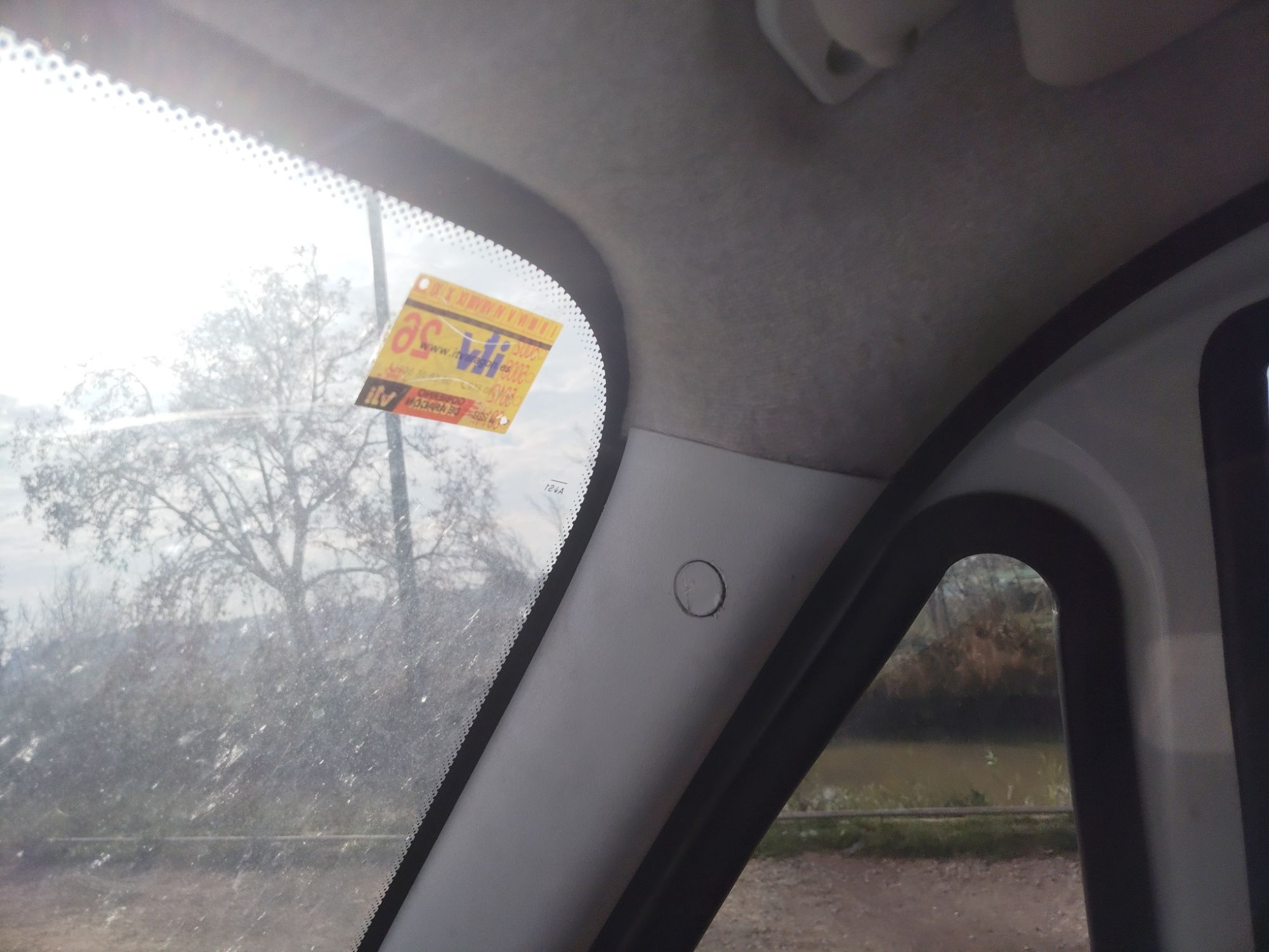 Foto del IVECO Daily Furgón 35C14 V 3520 H1 9.0 136