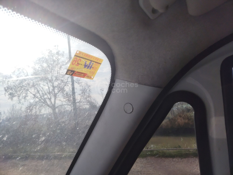 Foto del IVECO Daily Furgón 35C14 V 3520 H1 9.0 136