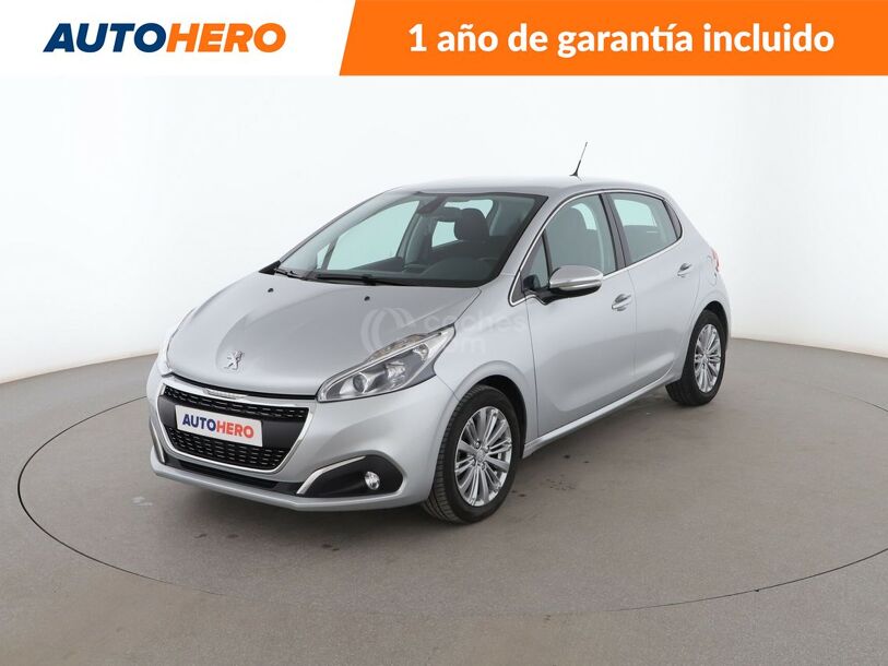 Foto del PEUGEOT 208 1.2 PureTech S&S Allure 110