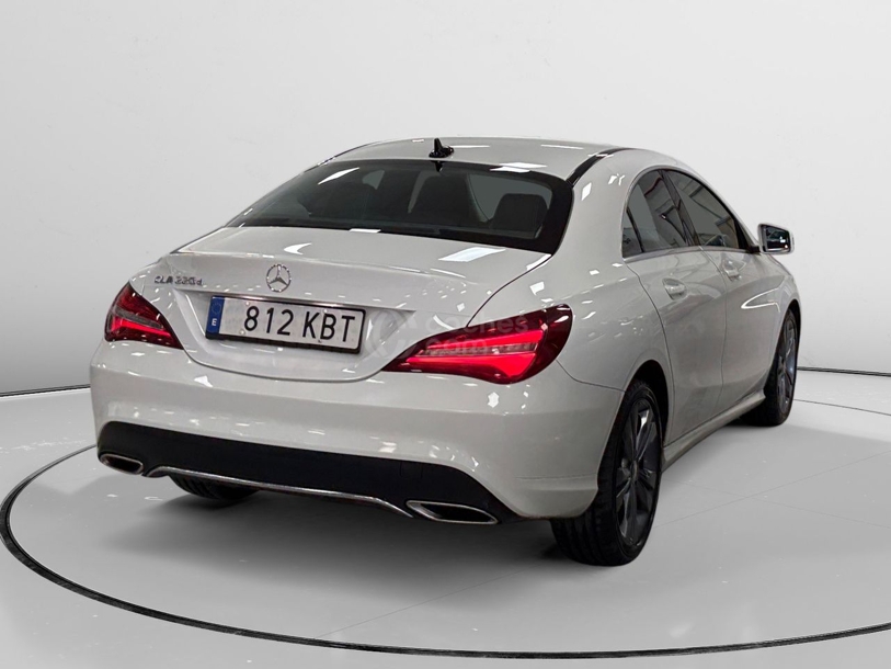 Foto del MERCEDES Clase CLA CLA 220d 7G-DCT
