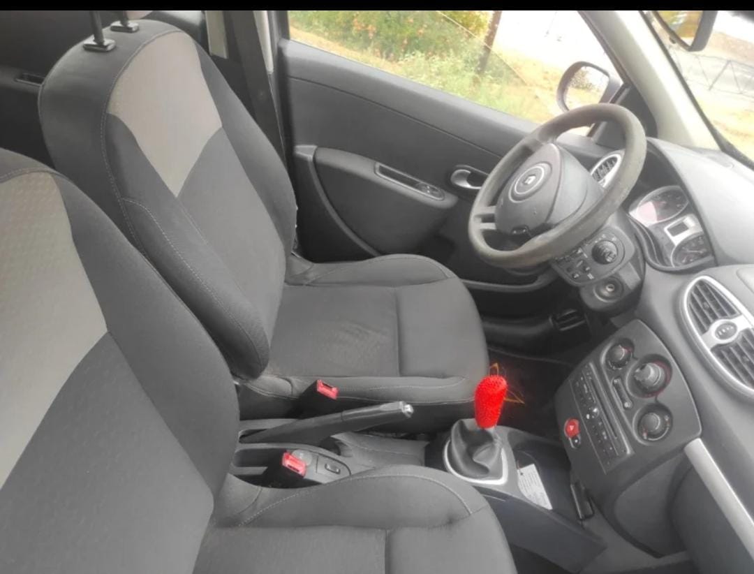 Foto del RENAULT Clio Grand Tour 1.5DCI Authentique