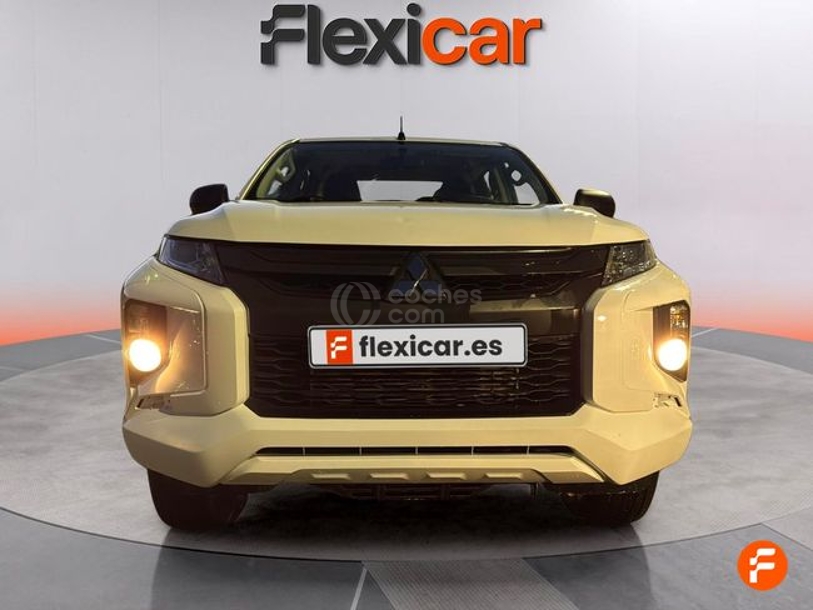 Foto del MITSUBISHI L200 2.2DI-D Doble Cabina 6AT Motion