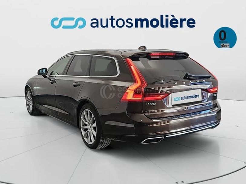 Foto del VOLVO V90 T8 Momentum Twin AWD