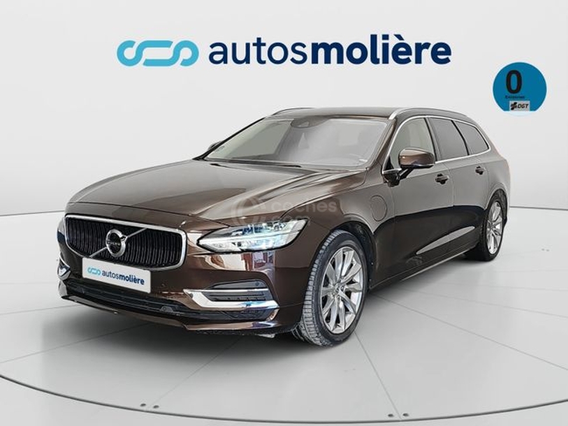 Foto del VOLVO V90 T8 Momentum Twin AWD