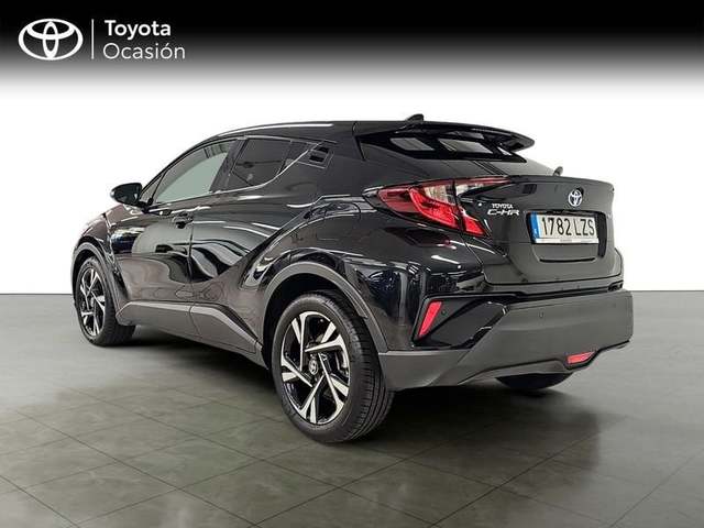 Foto del TOYOTA C-HR 125H Advance