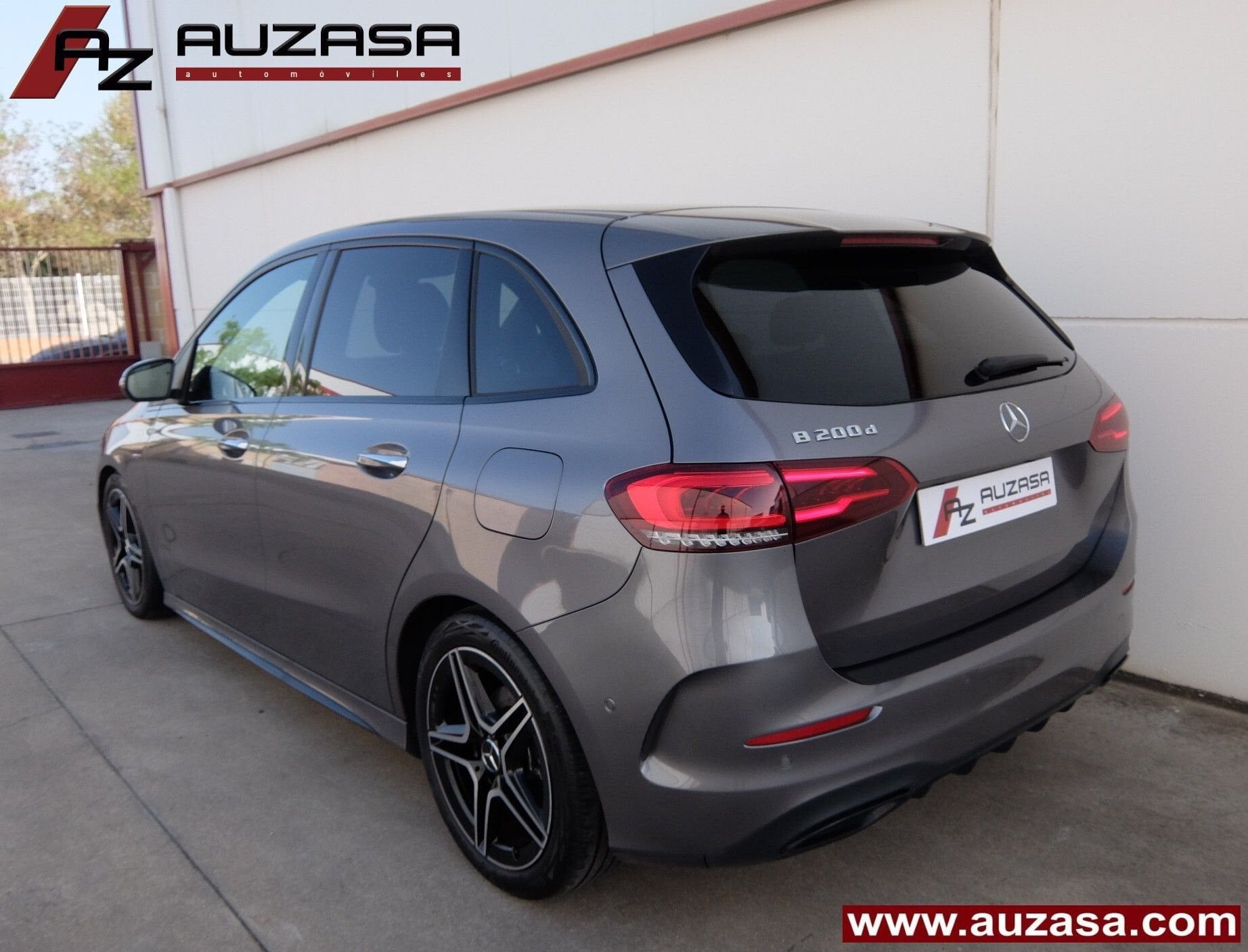 Foto del MERCEDES Clase B B 200d 8G-DCT