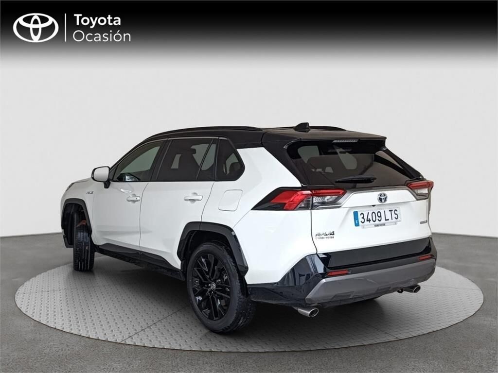Foto del TOYOTA RAV-4 2.5 hybrid 2WD Advance