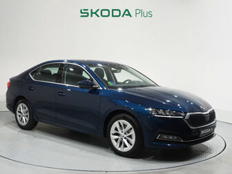 Imagen de SKODA Octavia 1.5 TSI MHEV Selection DSG