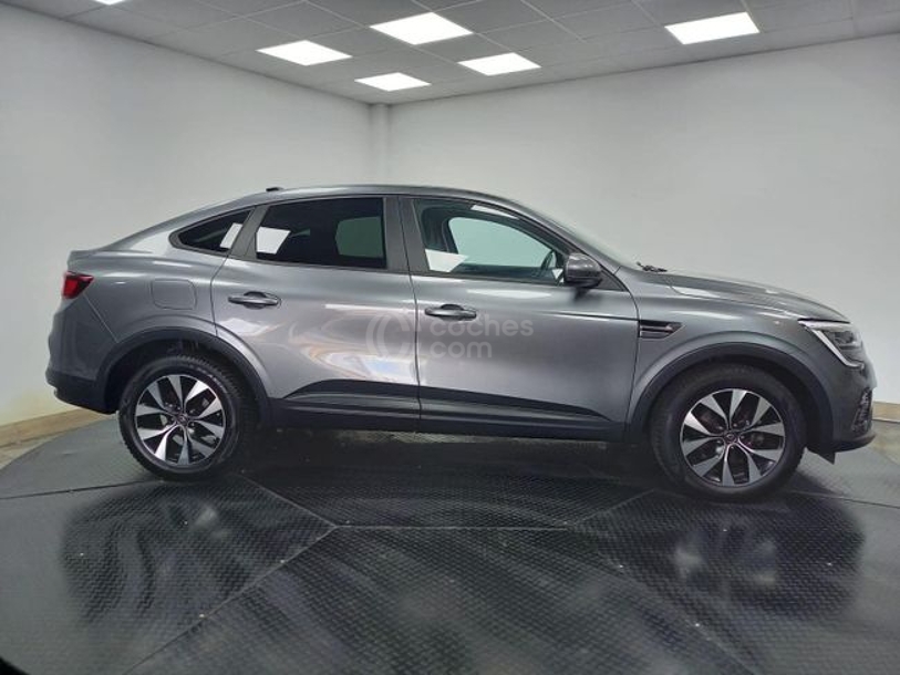 Foto del RENAULT Arkana 1.6 E-Tech Techno 105kW
