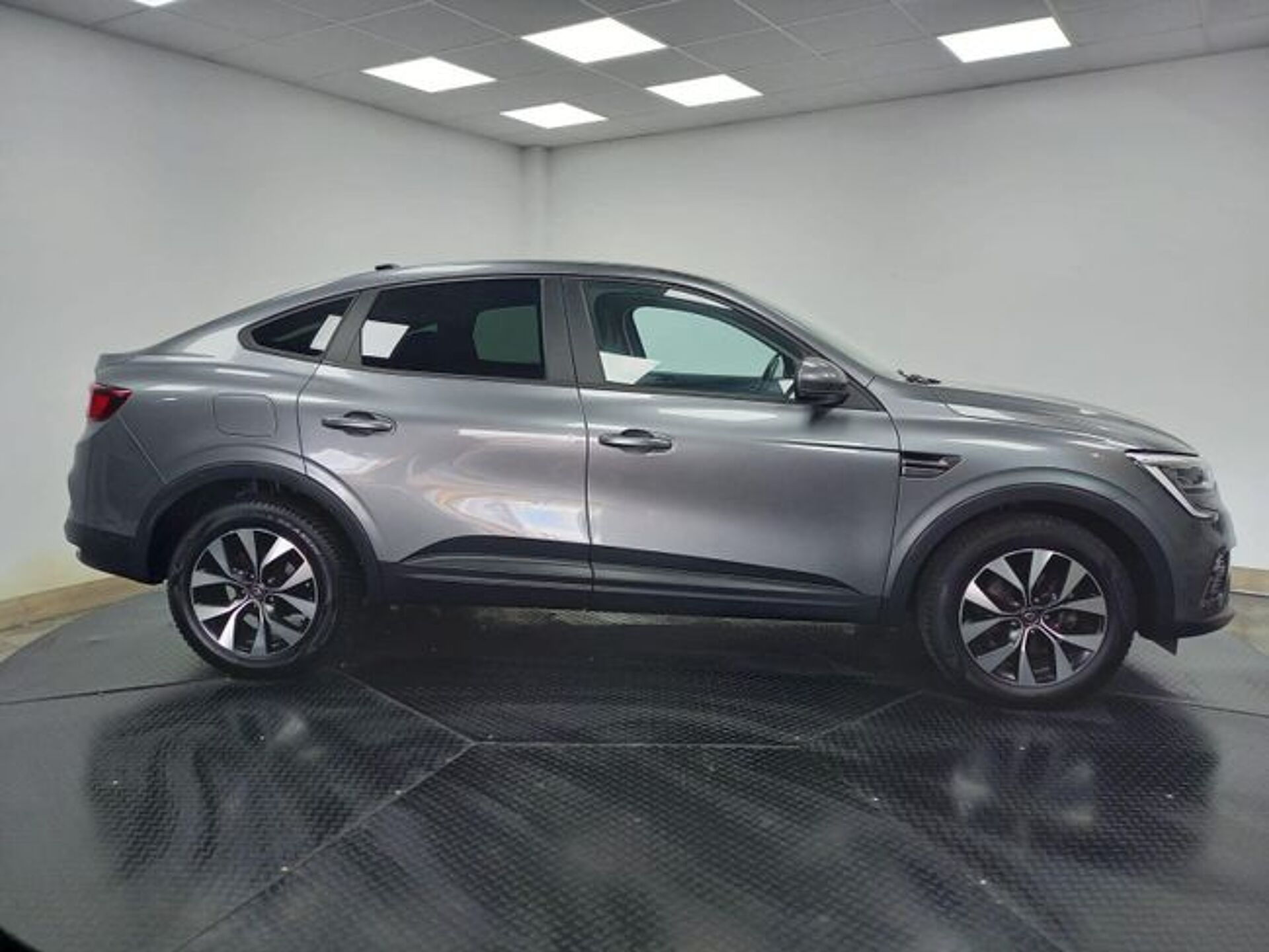 Imagen 3 de RENAULT Arkana