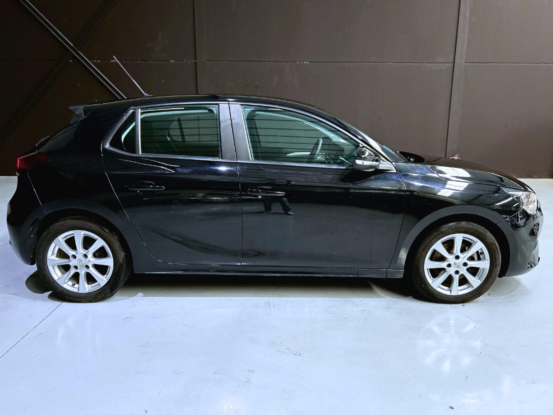 Imagen 2 de OPEL Corsa