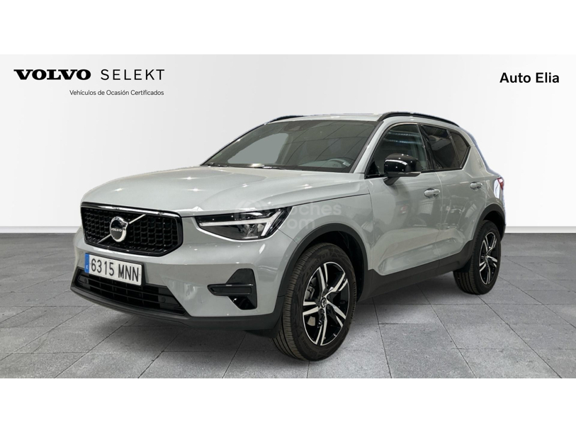 Foto del VOLVO XC40 T2 Plus Dark Aut.