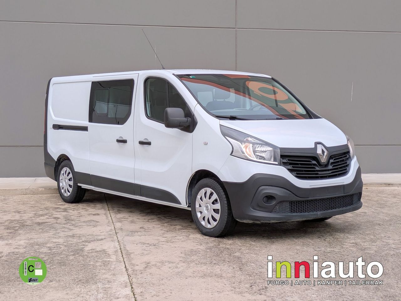 Imagen de RENAULT Trafic Combi Mixto 5-6 1.6dCi TT Energy N1 120