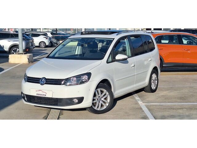 VOLKSWAGEN Touran (Edition 1.6 TDI 77 kW (105 CV)) en Barcelona