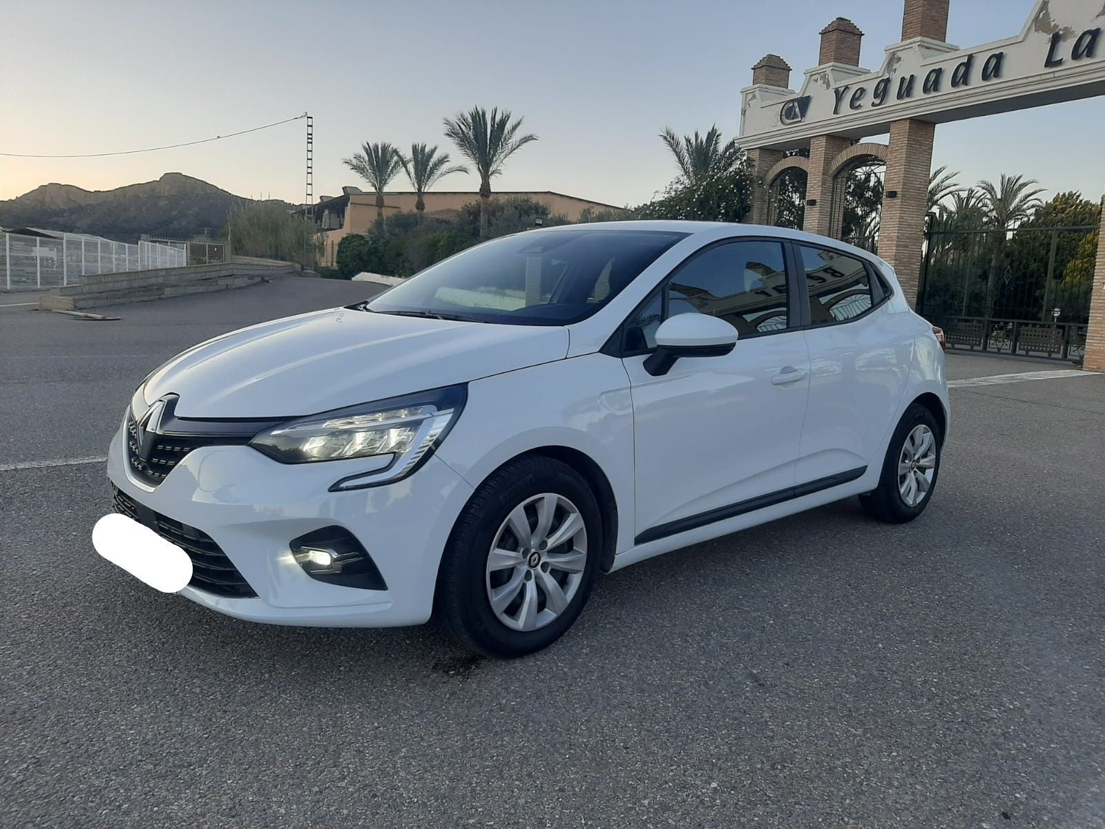 Foto del RENAULT Clio Blue dCi Business 74kW