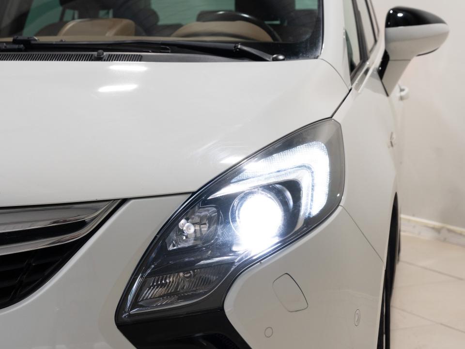 Foto del OPEL Zafira Tourer 1.4 T Excellence Aut. 18´´