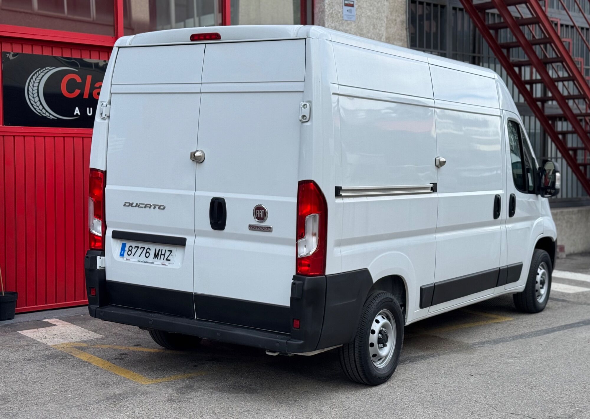 Foto del FIAT Ducato Fg. 35 2.2Mjt L2 H1 Easy Pro 140CV