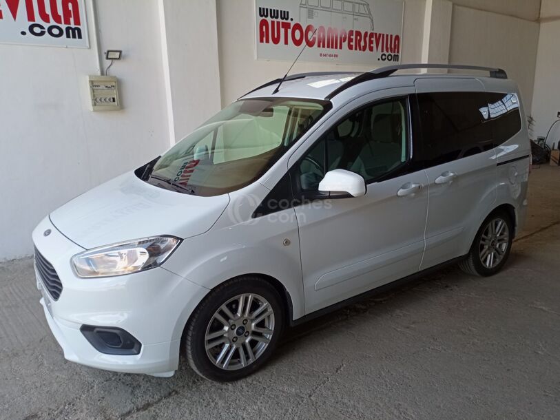 Foto del FORD Tourneo Courier 1.5TDCi Titanium 100