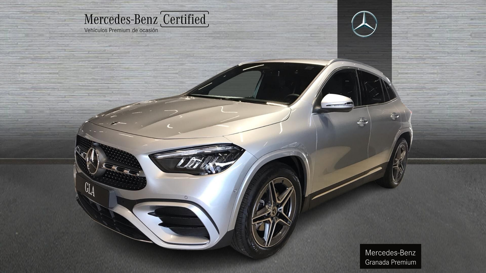 MERCEDES Clase GLA (200 d) en Granada