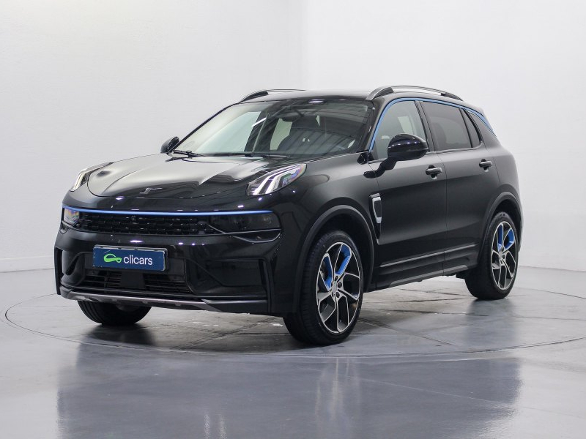 Imagen de LYNK & CO 01