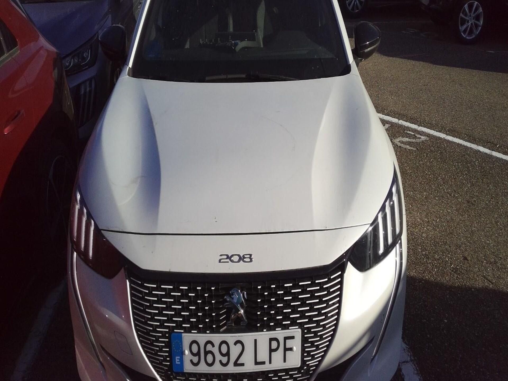 Imagen 3 de PEUGEOT 208