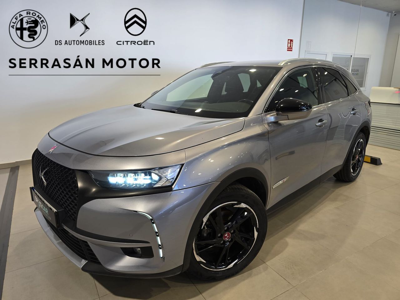 DS DS 7 Crossback (180 Automático Performance Line) en Badajoz