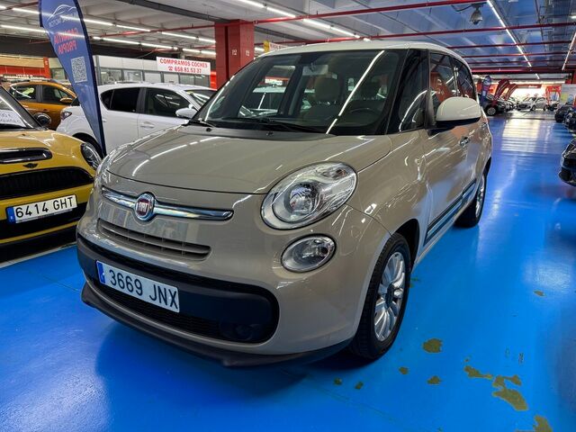 FIAT 500L (1.4 16v Trekking 70 kW (95 CV)) en Barcelona