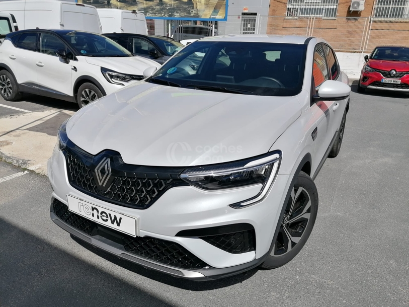 Foto del RENAULT Arkana 1.3 TCe Techno EDC 103kW