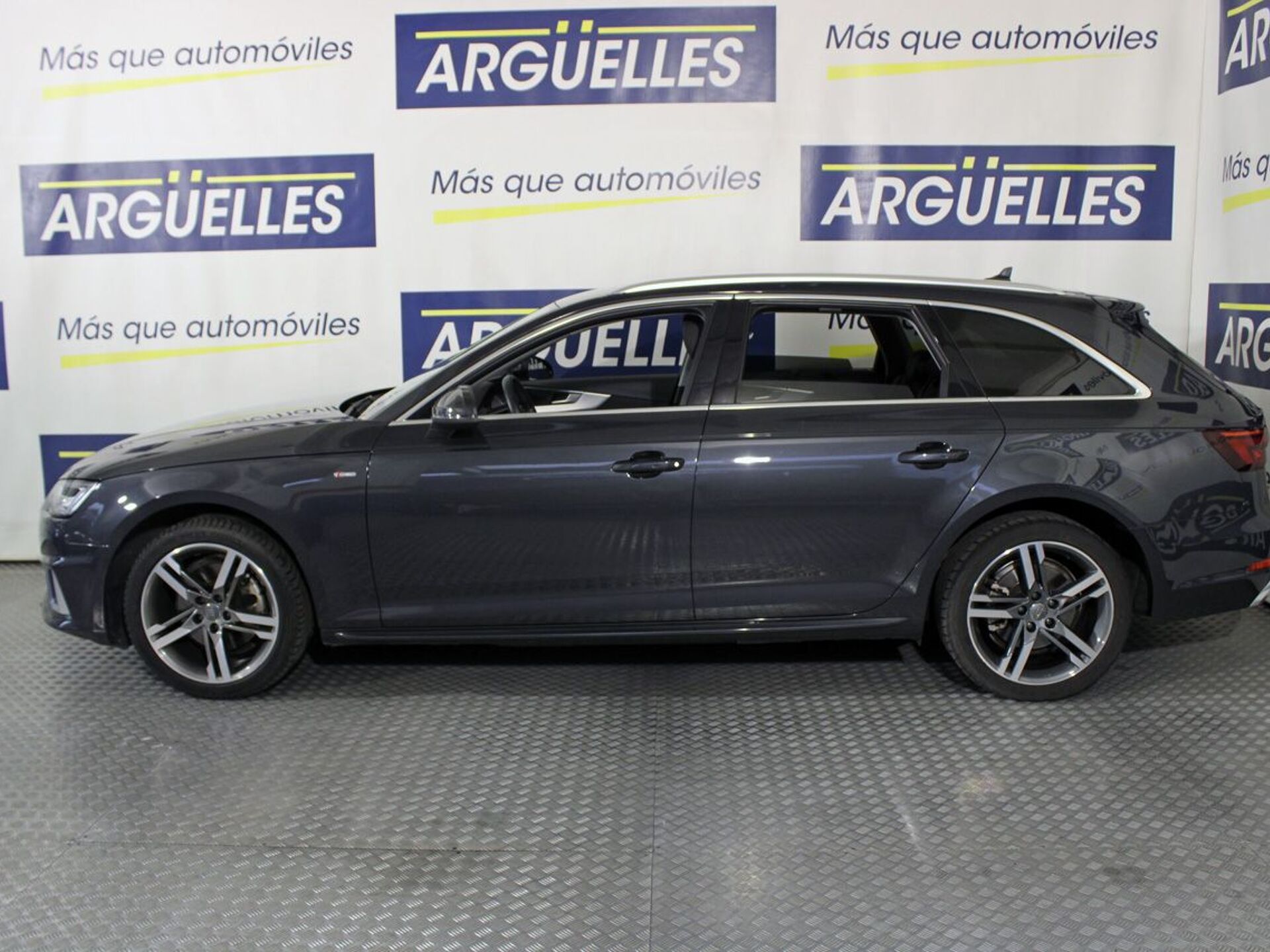 Imagen 3 de AUDI A4