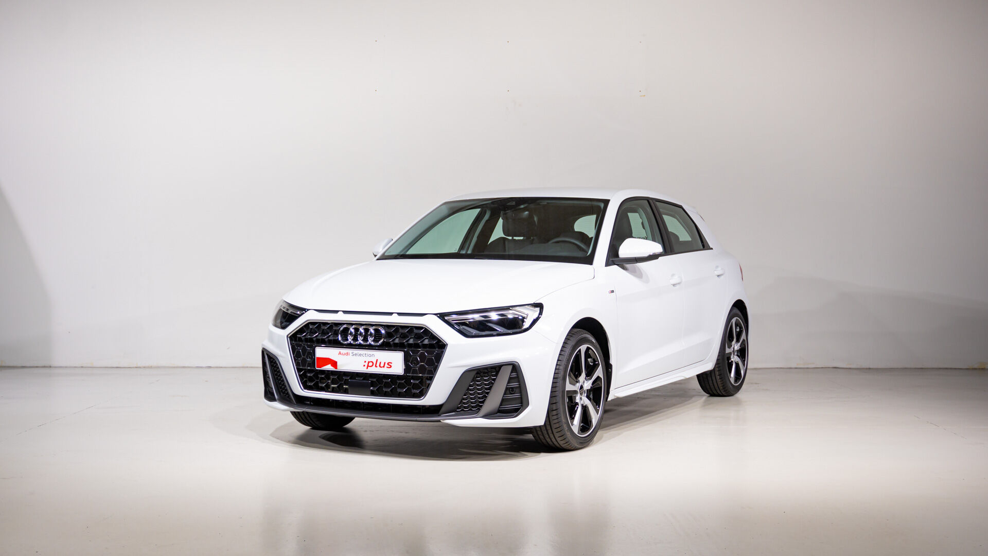 AUDI A1 (1.0 30 TFSI ADRENALIN SPORTBACK 5P) en Navarra