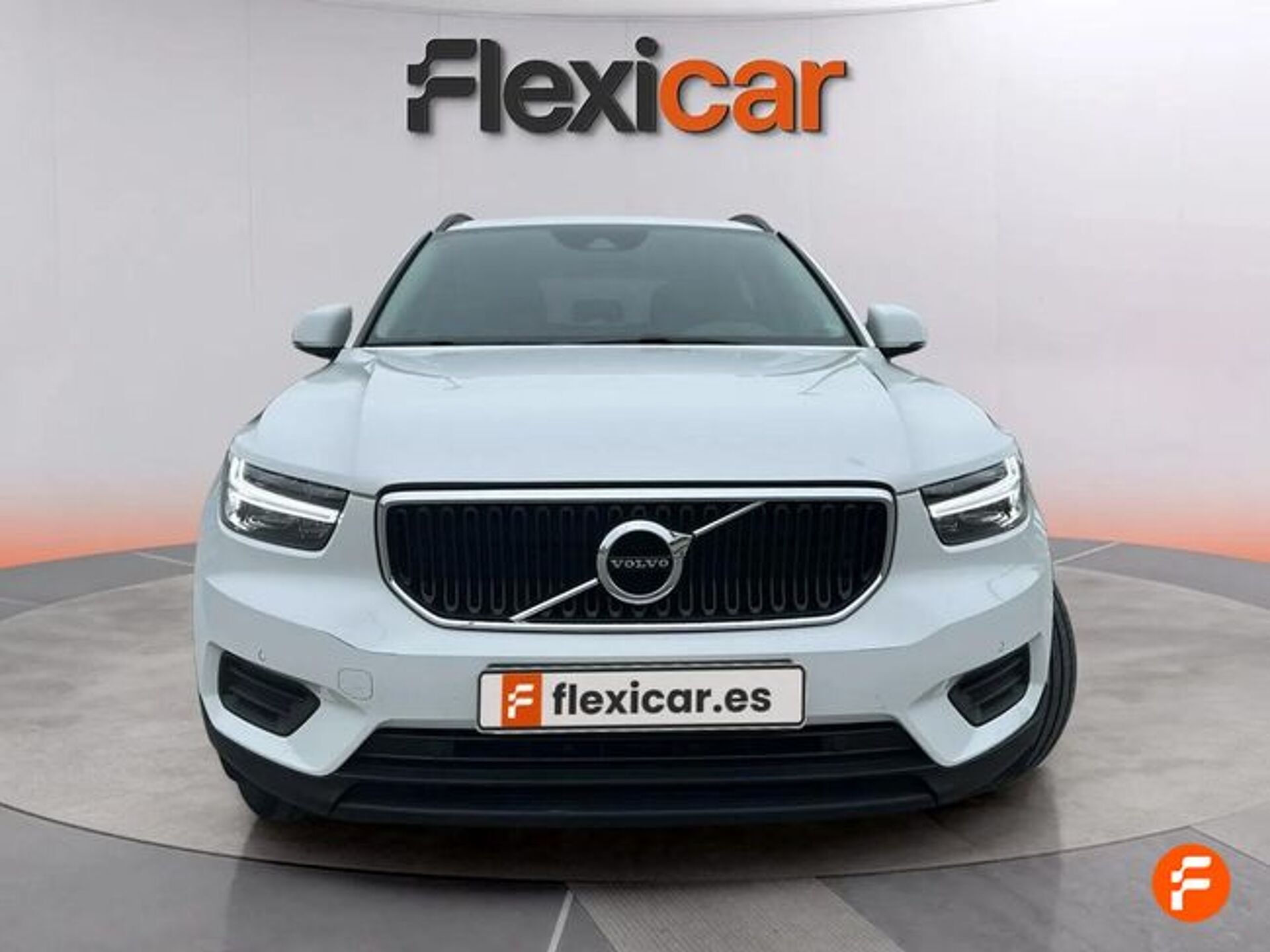 Imagen 2 de VOLVO XC40