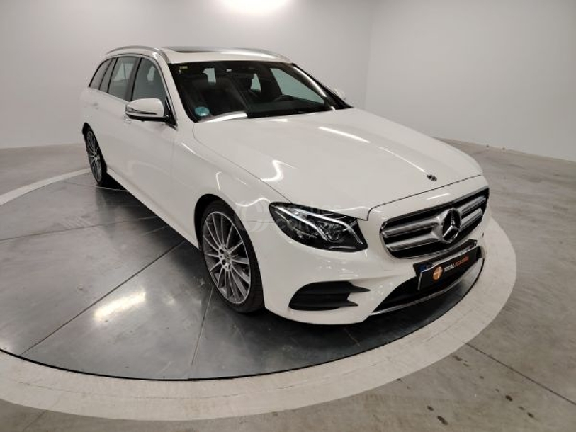 Foto del MERCEDES Clase E E Estate 220d 4Matic 9G-Tronic