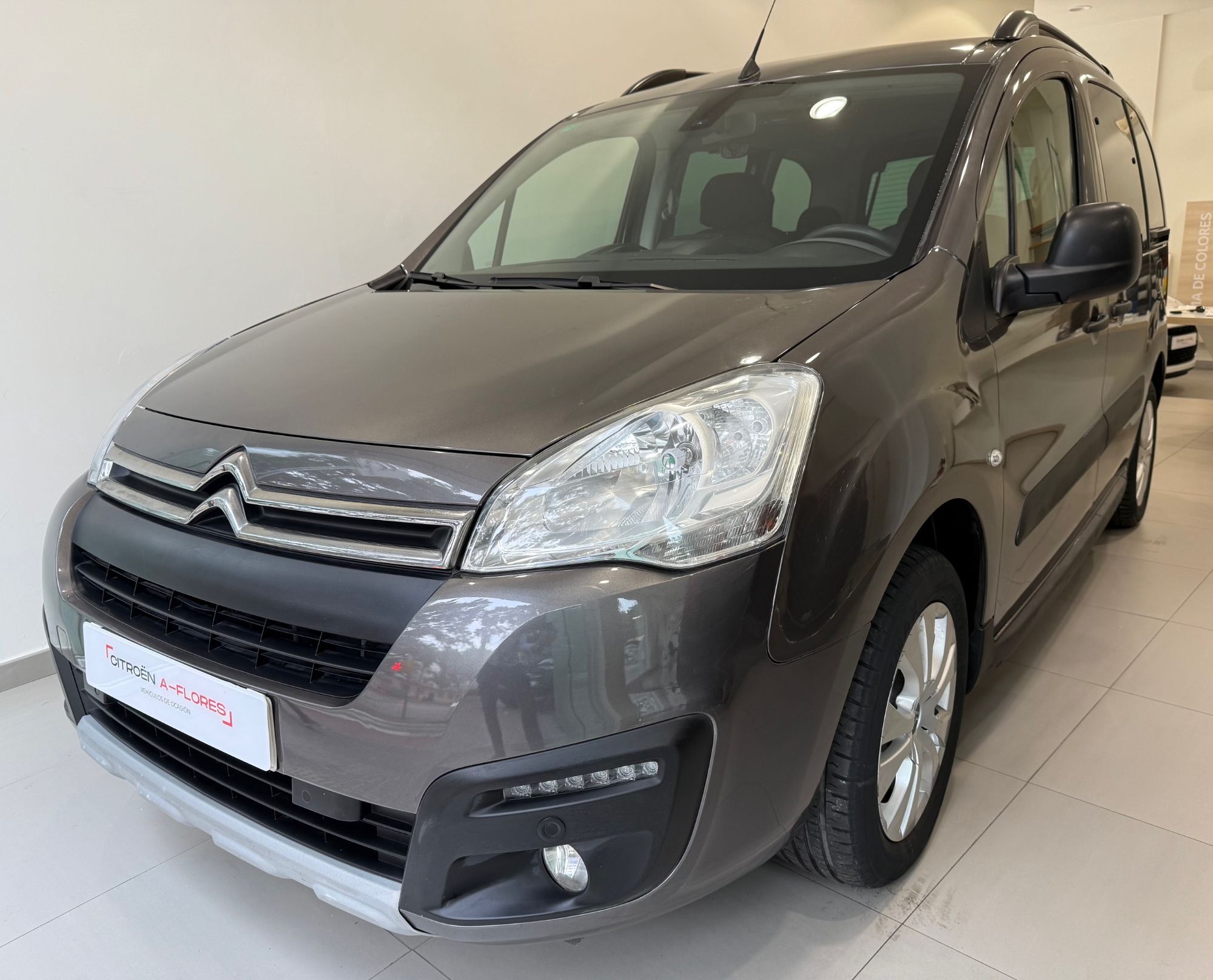 CITROEN Berlingo (B. Multispace 1.6BlueHDi 20 Aniversario 100) en Málaga