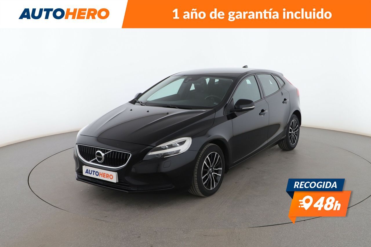 VOLVO V40 (2.0 T2 Momentum) en Madrid