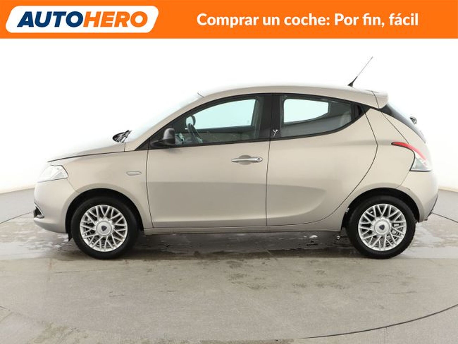 Imagen 3 de LANCIA Ypsilon
