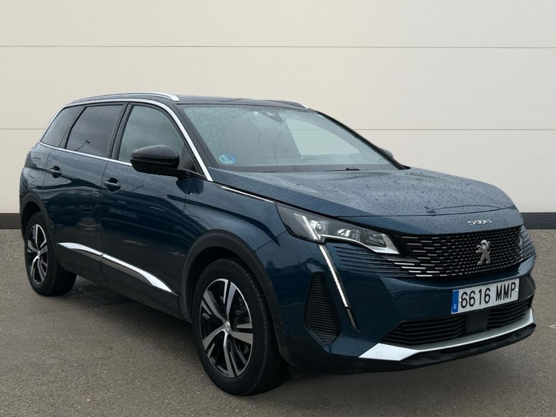 Imagen de PEUGEOT 5008