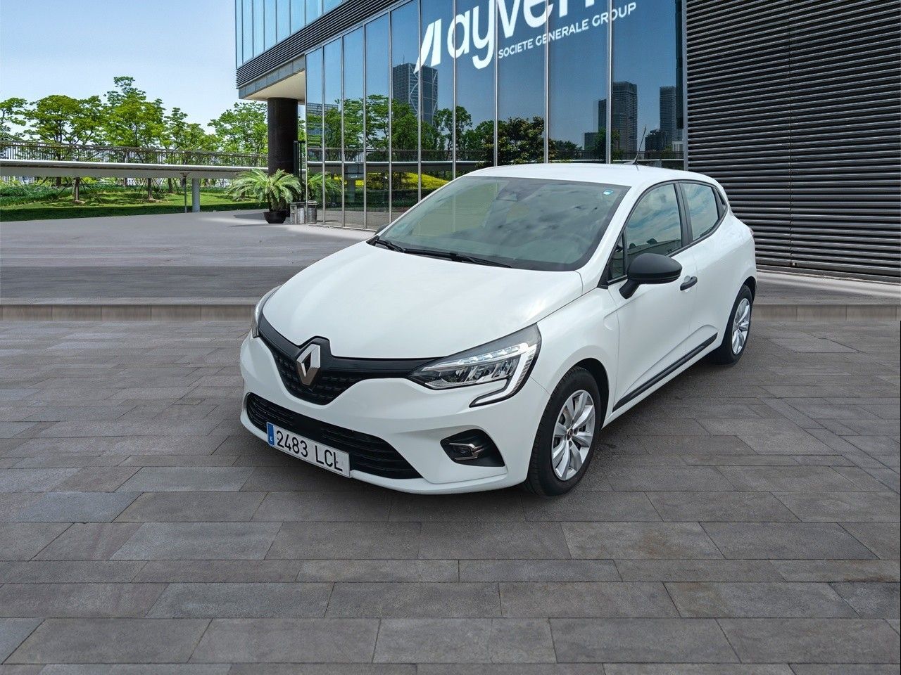 RENAULT Clio (Business Blue dCi 63 kW (85 CV)) en Madrid