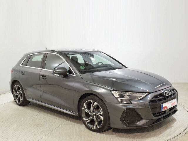 AUDI Q3 (S line 35 TDI 110 kW (150 CV) S tronic) en León