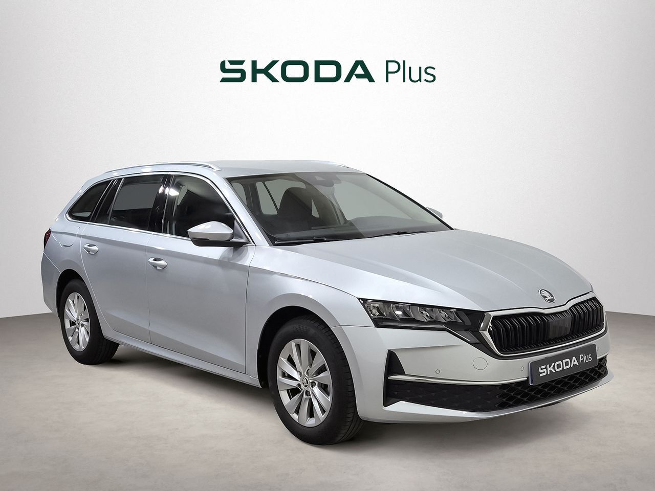 SKODA Octavia (Combi 2.0 TDI 85kW (115CV) Design) en Barcelona