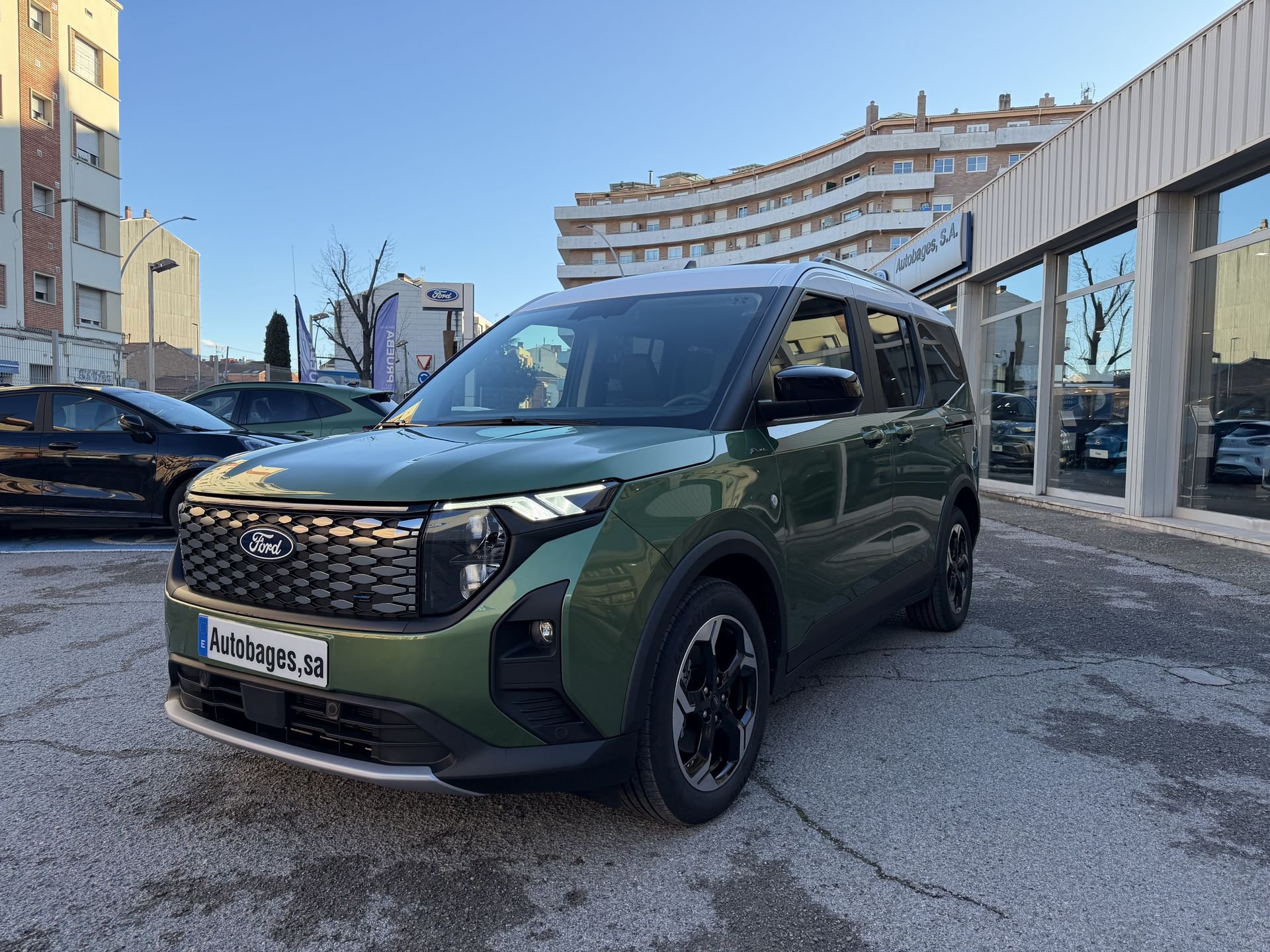 Imagen de FORD Tourneo Courier