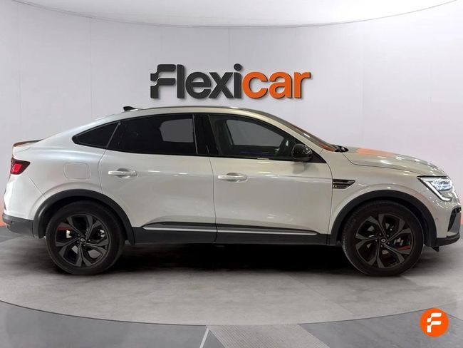 Foto del RENAULT Arkana 1.6 E-Tech Zen 105kW