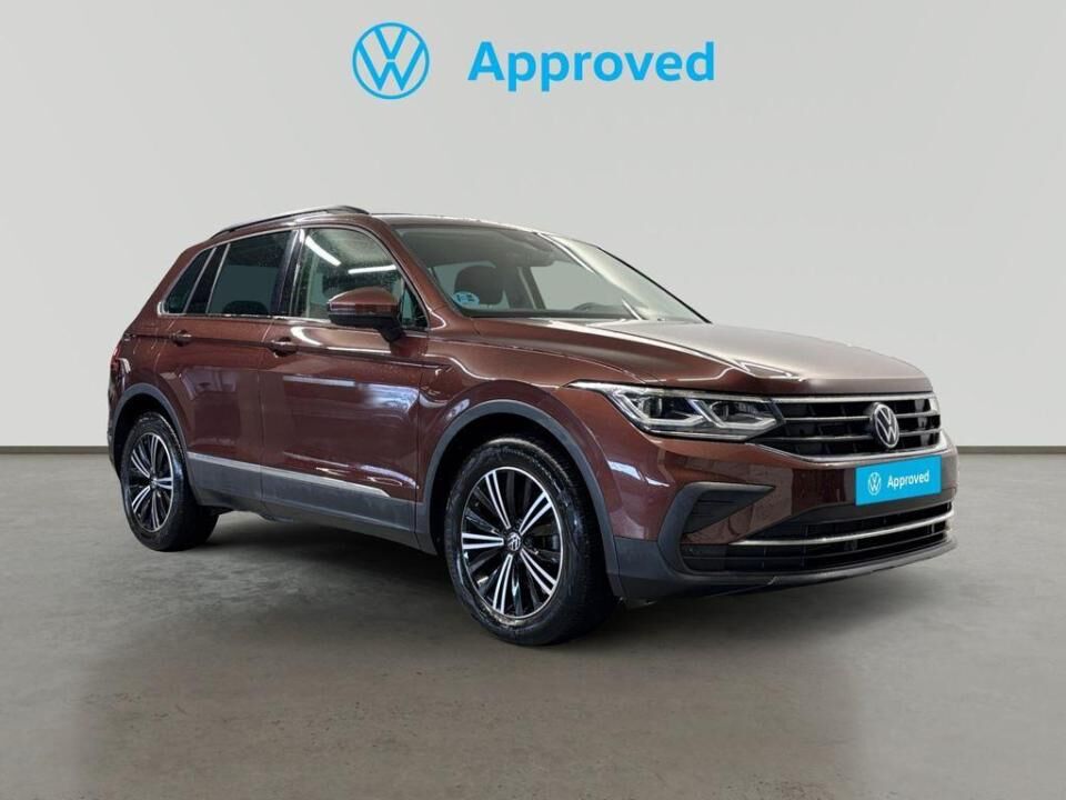VOLKSWAGEN Tiguan (Life 1.5 TSI 110kW (150CV)) en Burgos