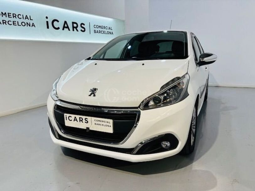 Foto del PEUGEOT 208 1.2 PureTech Allure 82